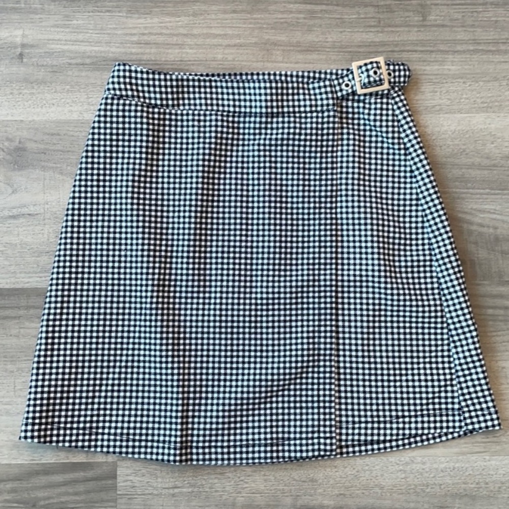 Brandy Melville skirt